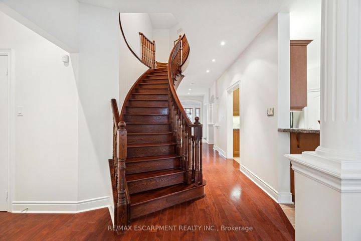 Photo 23 at 1583 Hallstone Road, Bram West, Brampton