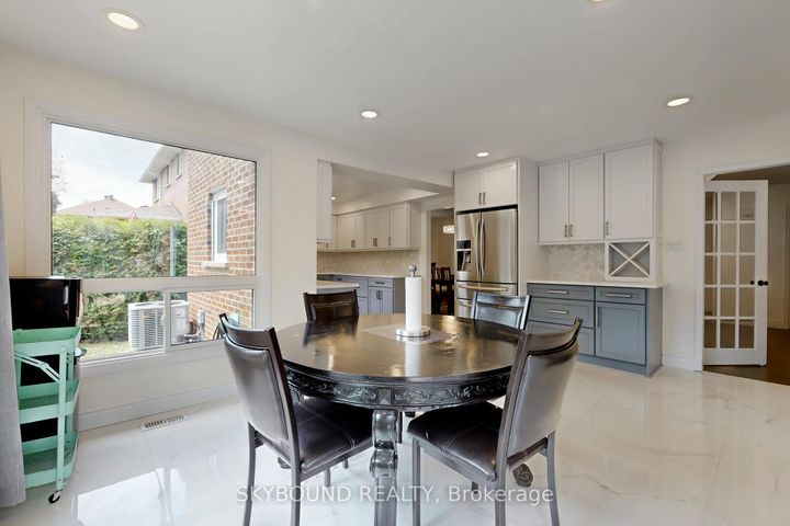 Photo 20 at 2088 Madden Boulevard, RO River Oaks, Oakville