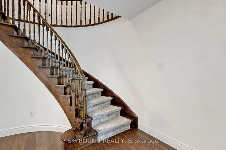 Photo 23 at 2088 Madden Boulevard, RO River Oaks, Oakville