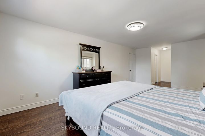 Photo 26 at 2088 Madden Boulevard, RO River Oaks, Oakville