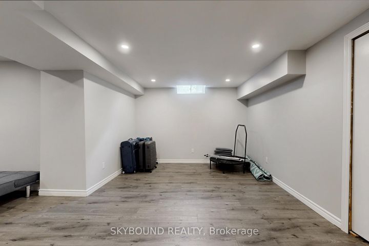 Photo 36 at 2088 Madden Boulevard, RO River Oaks, Oakville