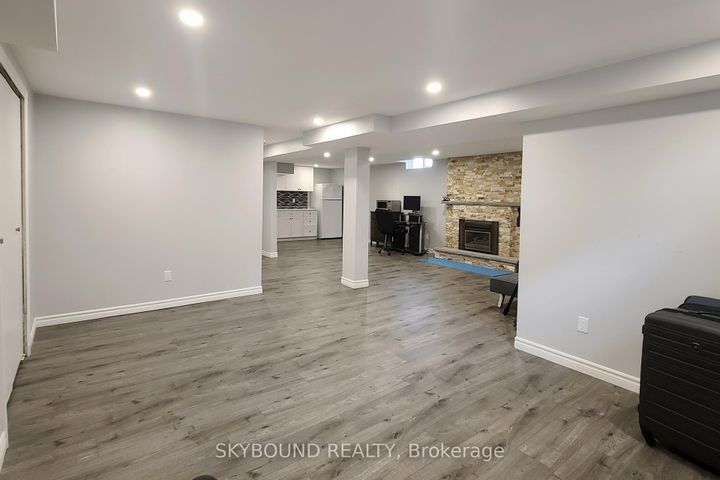 Photo 37 at 2088 Madden Boulevard, RO River Oaks, Oakville