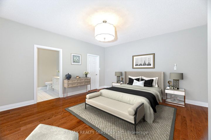 Photo 26 at 3 Tuscany Lane, Wellington, Brampton