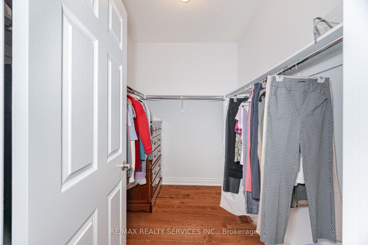 Photo 29 at 3 Tuscany Lane, Wellington, Brampton