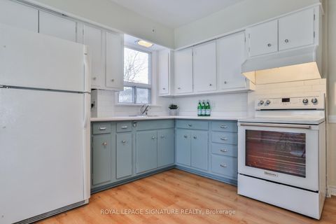 Photo 12 at 2 Earl Haig Avenue, Woodbine Corridor, Toronto