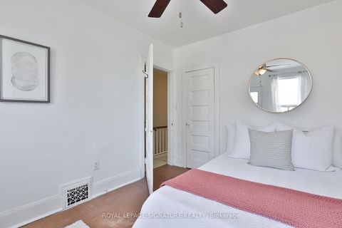 Photo 27 at 2 Earl Haig Avenue, Woodbine Corridor, Toronto