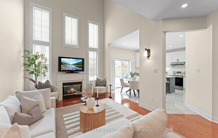 Photo 9 at 3 Oxfordshire Street, Berczy, Markham