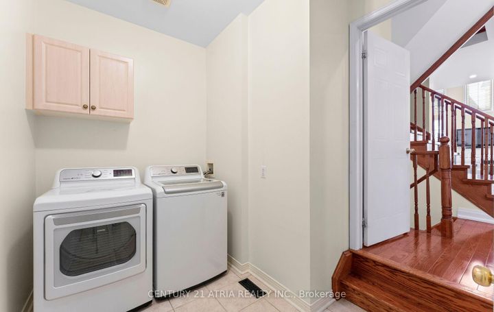 Photo 19 at 3 Oxfordshire Street, Berczy, Markham