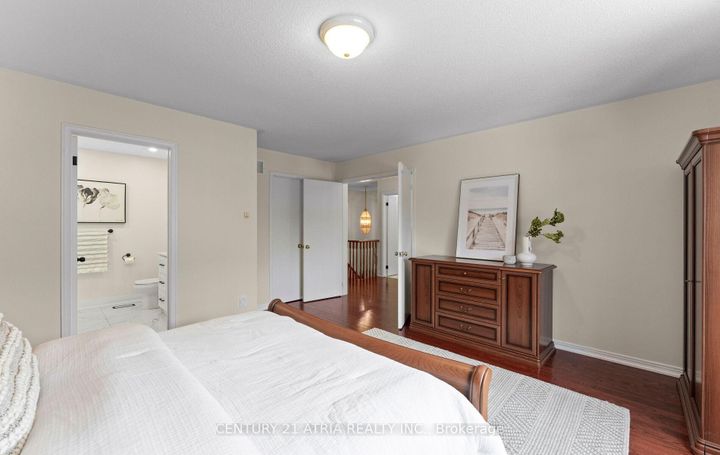 Photo 23 at 3 Oxfordshire Street, Berczy, Markham