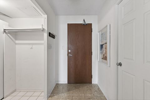 Photo 23 at 923 - 233 Beecroft Road, Willowdale West, Toronto