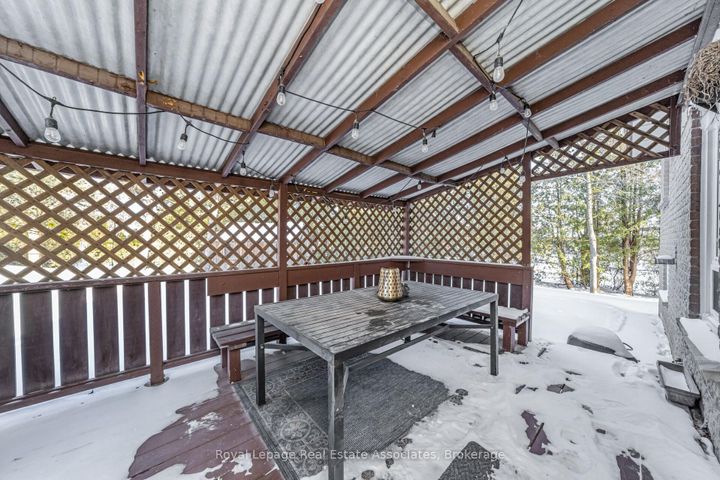 Photo 33 at 471 Valhalla Court, WO West, Oakville