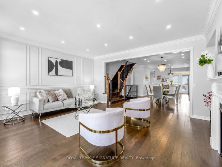 Photo 13 at 534 Stream Crescent, SH Sixteen Hollow, Oakville