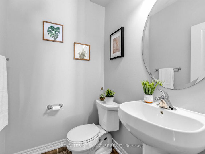 Photo 17 at 534 Stream Crescent, SH Sixteen Hollow, Oakville