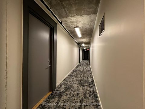 Photo 6 at 601 - 60 Bathurst Street, Niagara, Toronto