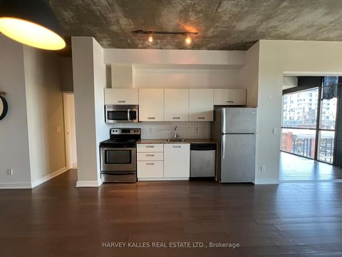 Photo 13 at 601 - 60 Bathurst Street, Niagara, Toronto