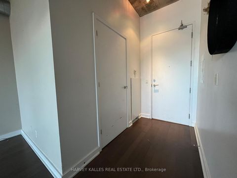 Photo 24 at 601 - 60 Bathurst Street, Niagara, Toronto