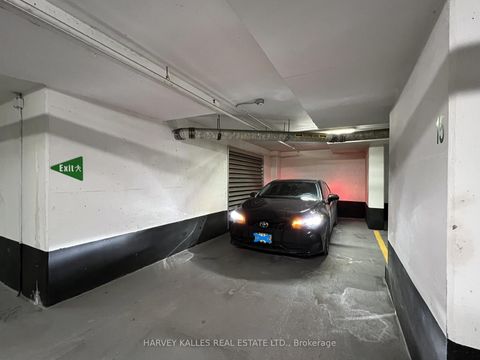 Photo 29 at 601 - 60 Bathurst Street, Niagara, Toronto