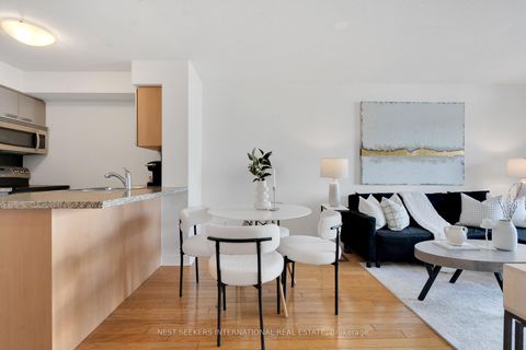 Photo 6 at 1011 - 16 Harrison Garden Boulevard, Willowdale East, Toronto