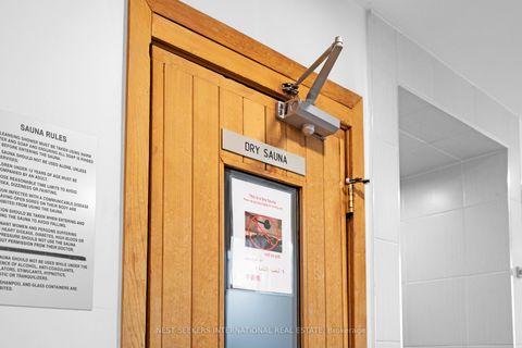 Photo 26 at 1011 - 16 Harrison Garden Boulevard, Willowdale East, Toronto