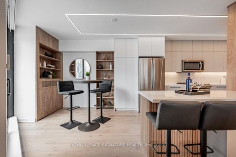 Photo 9 at 1035 - 33 Harbour Square, Waterfront Communities C1, Toronto