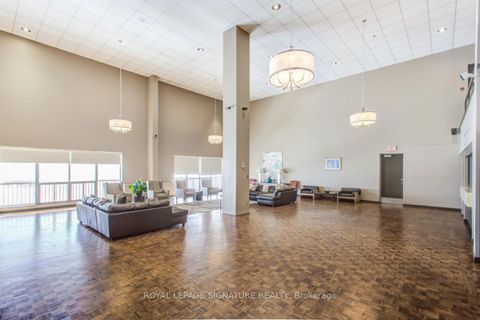 Photo 34 at 1035 - 33 Harbour Square, Waterfront Communities C1, Toronto