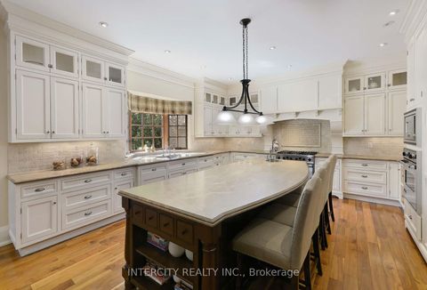 Photo 8 at 139 Orr Avenue, East Woodbridge, Vaughan