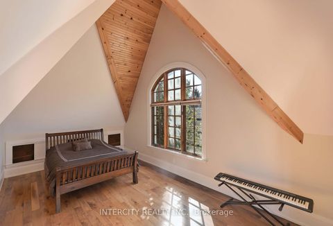 Photo 26 at 139 Orr Avenue, East Woodbridge, Vaughan