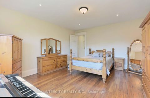 Photo 28 at 139 Orr Avenue, East Woodbridge, Vaughan