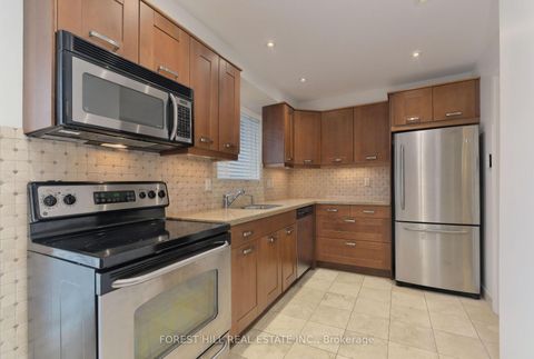 Photo 11 at 259 - 45 Sugar Mill Way, Windfields, Toronto