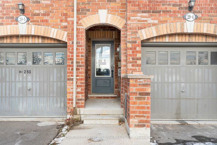 Photo 3 at 4 - 29 Pennycross Crescent, Northwest Brampton, Brampton