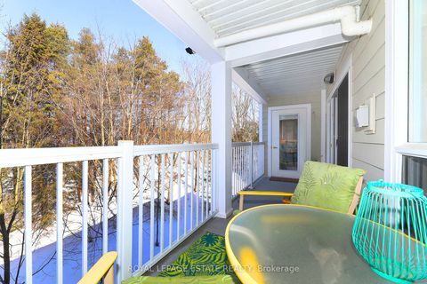 Photo 17 at 407 - 900 Bogart Mill Trail, College Manor, Newmarket