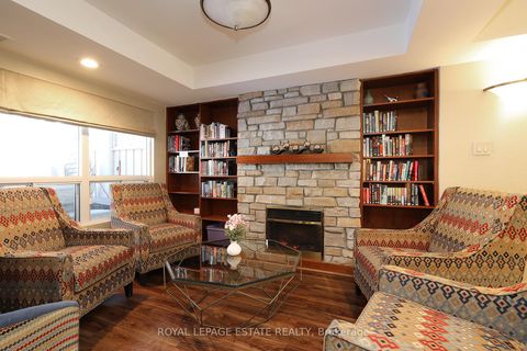 Photo 21 at 407 - 900 Bogart Mill Trail, College Manor, Newmarket