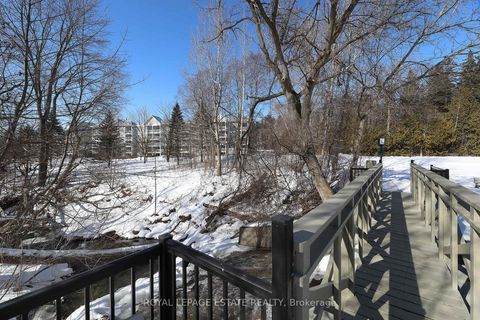 Photo 26 at 407 - 900 Bogart Mill Trail, College Manor, Newmarket