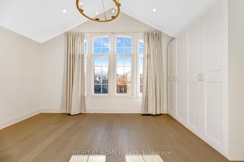 Photo 34 at 57 Calera Crescent, Sonoma Heights, Vaughan