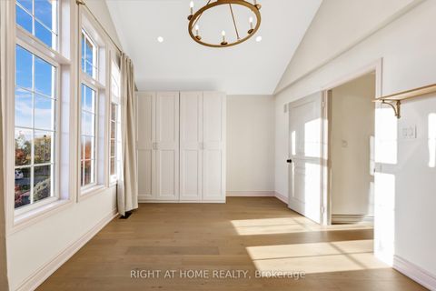 Photo 36 at 57 Calera Crescent, Sonoma Heights, Vaughan