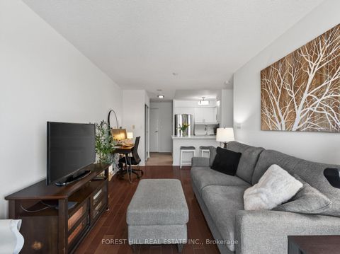 Photo 13 at 409 - 39 Oneida Crescent, Langstaff, Richmond Hill