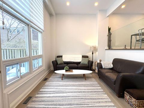 Photo 5 at 30 - 629 Rathburn Road, West Deane, Toronto