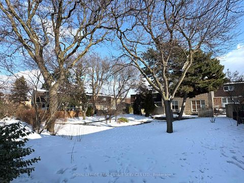 Photo 27 at 30 - 629 Rathburn Road, West Deane, Toronto