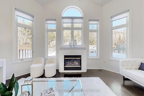 Photo 9 at 103 Colesbrook Road, Westbrook, Richmond Hill