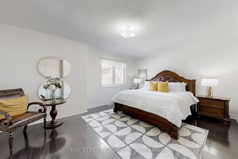 Photo 20 at 103 Colesbrook Road, Westbrook, Richmond Hill