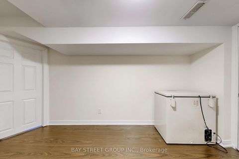 Photo 36 at 103 Colesbrook Road, Westbrook, Richmond Hill