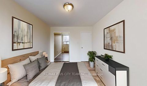 Photo 5 at 311 - 3311 Kingston Road, Scarborough Village, Toronto