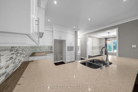 Photo 13 at 21 Scotia Road, Sutton & Jackson's Point, Georgina