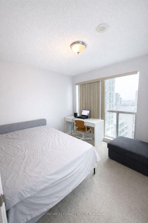 Photo 11 at 1409 - 70 Town Centre Court, Bendale, Toronto