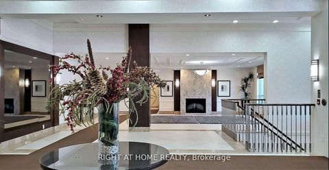 Photo 8 at 804 - 20 North Park Road, Beverley Glen, Vaughan