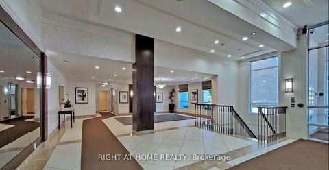 Photo 9 at 804 - 20 North Park Road, Beverley Glen, Vaughan