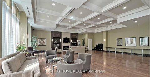 Photo 16 at 804 - 20 North Park Road, Beverley Glen, Vaughan