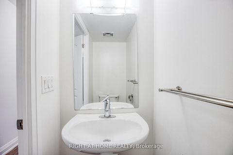 Photo 25 at 804 - 20 North Park Road, Beverley Glen, Vaughan