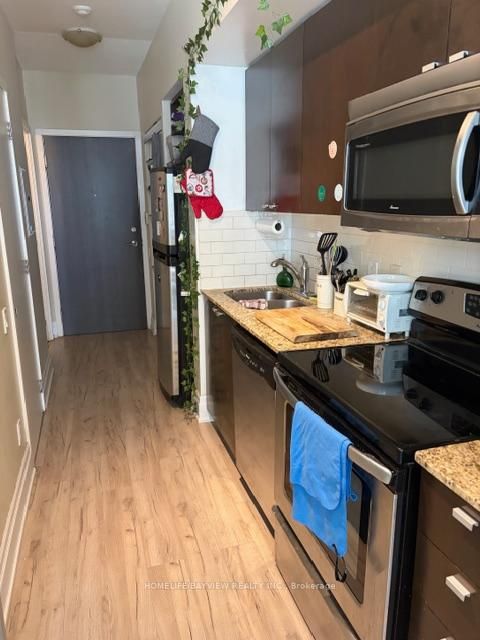 Photo 13 at 806 - 103 The Queensway, Swansea, Toronto