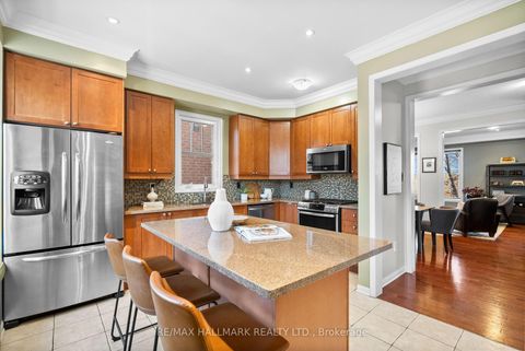 Photo 7 at 9 Pethick Street, Birchmount, Toronto
